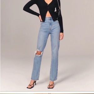 Abercrombie 90s Straight Ultra High Rise Distressed Jeans sz 32/14